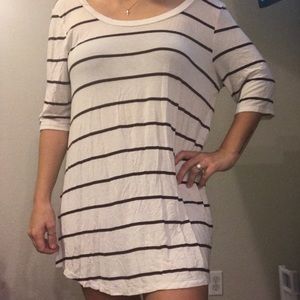 Striped American eagle shirt